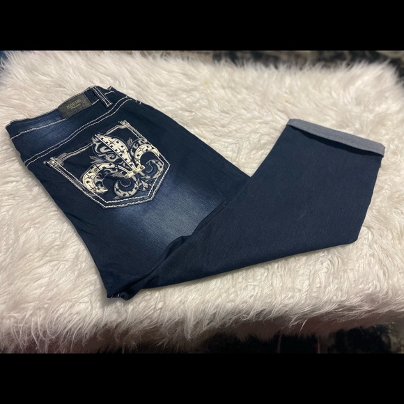 ZCO Pants - EUC ZCO Premium Jeans Capri Size 18W